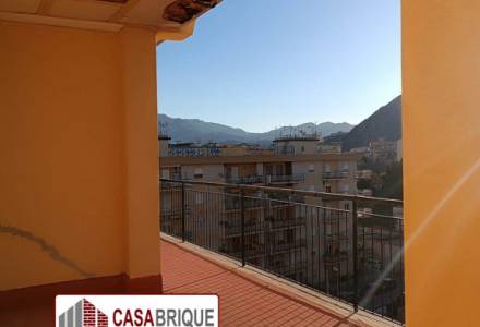 Panoramic apartment with elevator in Palermo