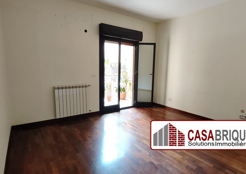 Sale Apartments Ficarazzi - Mezzanine floor apartment with parking spaces in Ficarazzi Locality 