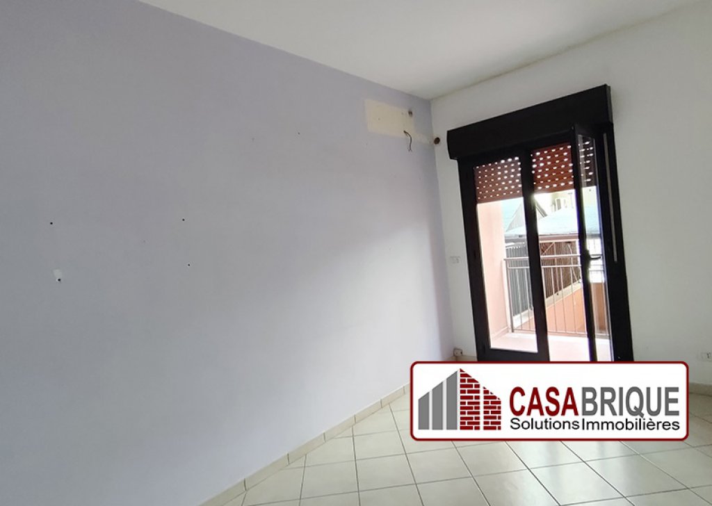 Sale Apartments Ficarazzi - Mezzanine floor apartment with parking spaces in Ficarazzi Locality 