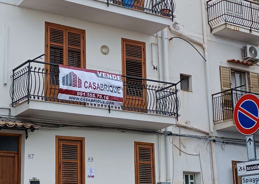 Sale Apartments Santa Flavia - First floor apartment - balcony with sea view Sant'Elia Locality 