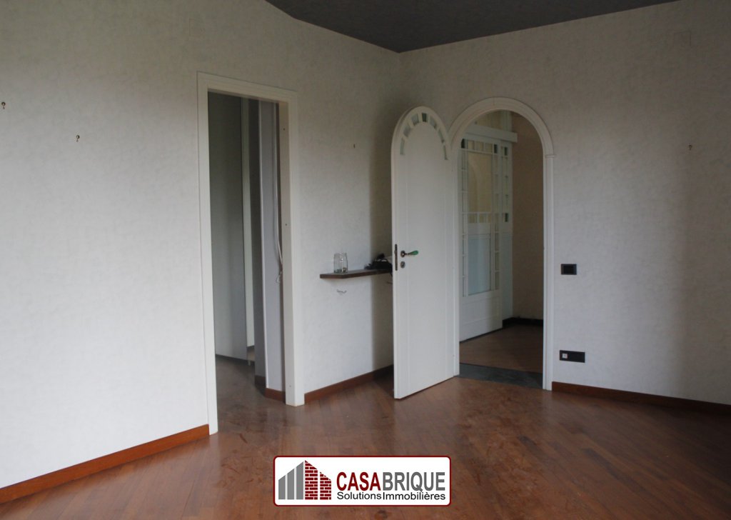 Sale undefined Casteldaccia - Semi-detached villa for sale Casteldaccia - Large and bright Locality 